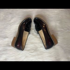 Womens loafer’s with tassels.